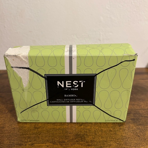 Nest New York Bamboo Wall Diffuser Refills 2x0.7 fl oz. - Picture 1 of 2